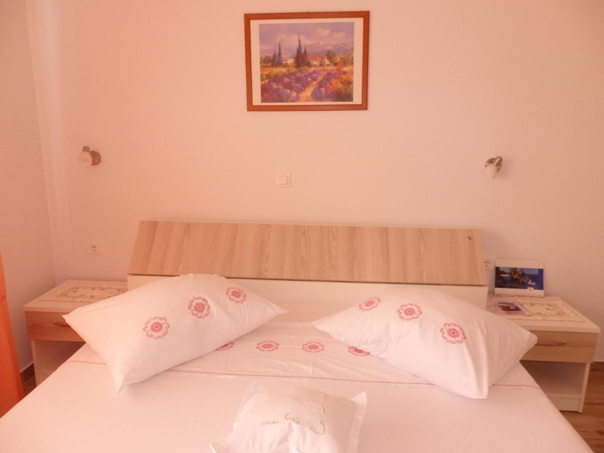 ברלה Apartmani Stipan מראה חיצוני תמונה