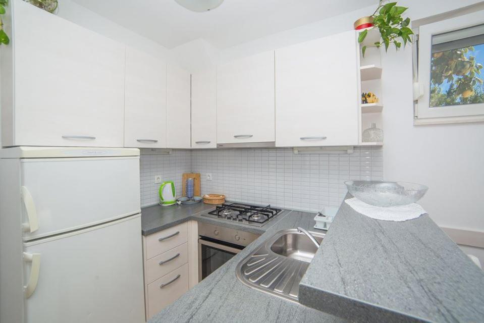 ברלה Apartmani Stipan מראה חיצוני תמונה